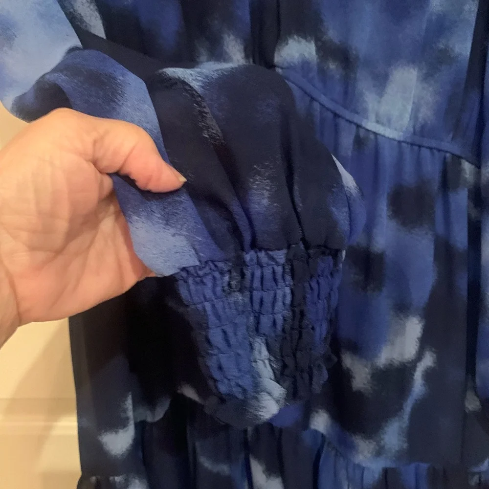 Taylor Blue Patterned Long Sleeve Dress - Picture 5 of 7